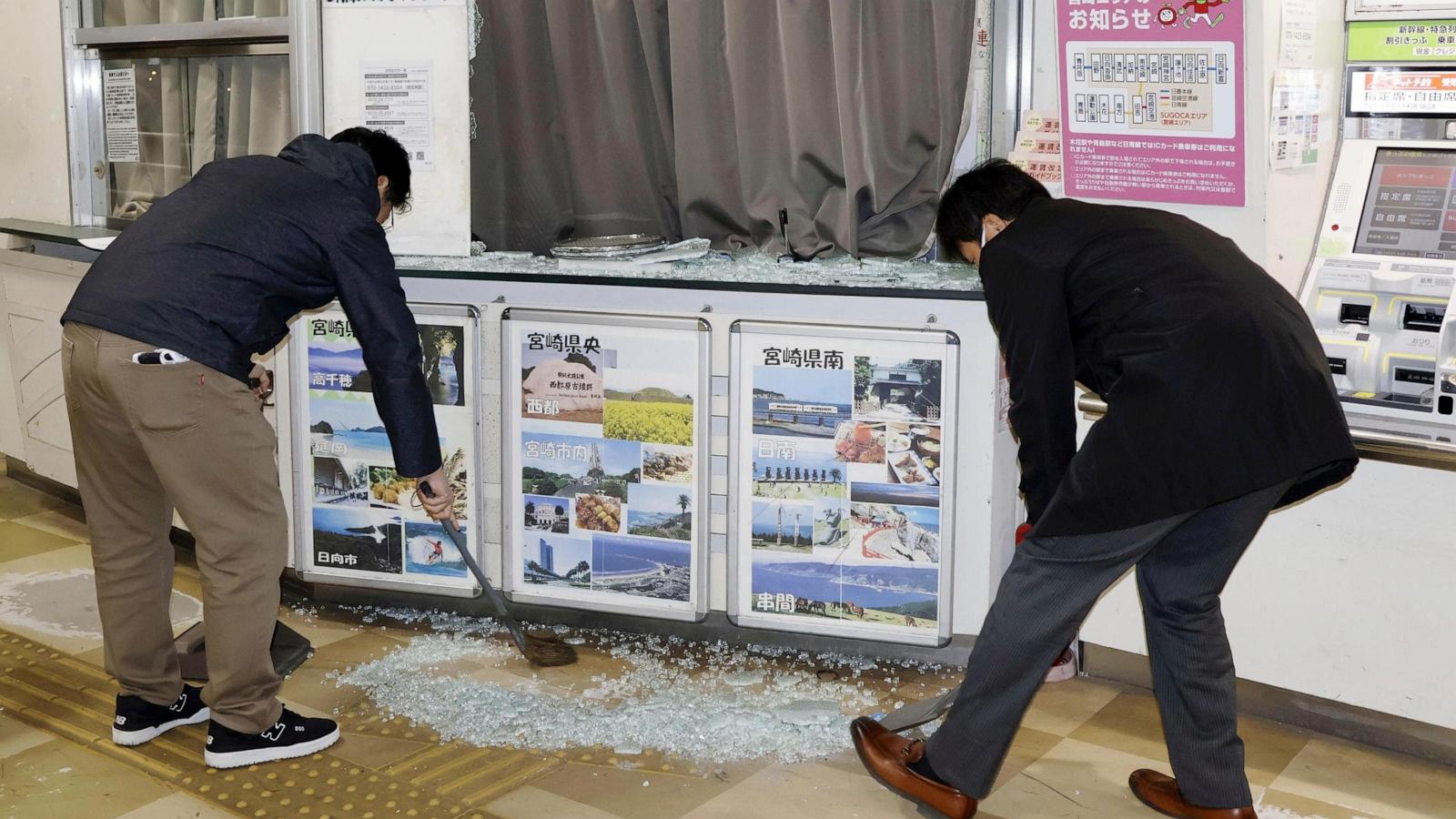 Japan Earthquake: Tsunami Scare Subsides, Minor Damage Reported