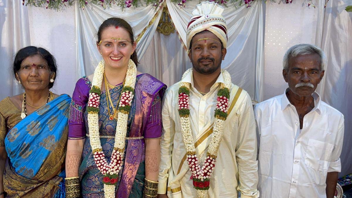 Multicultural Union: Polish Bride Embraces Tamil Tradition